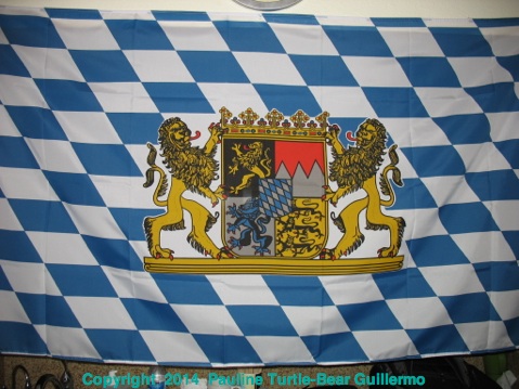 Full Size Image = 923 K