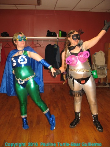 Full Size Image = 946 K