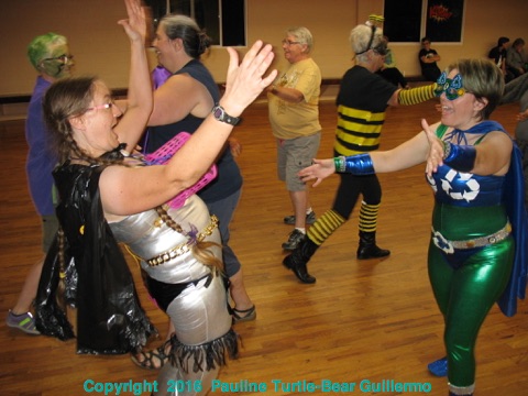 Full Size Image = 897 K