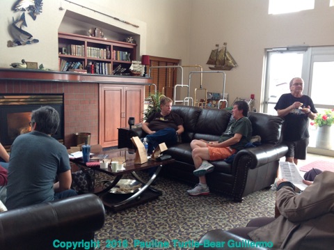 Full Size Image = 1405 K